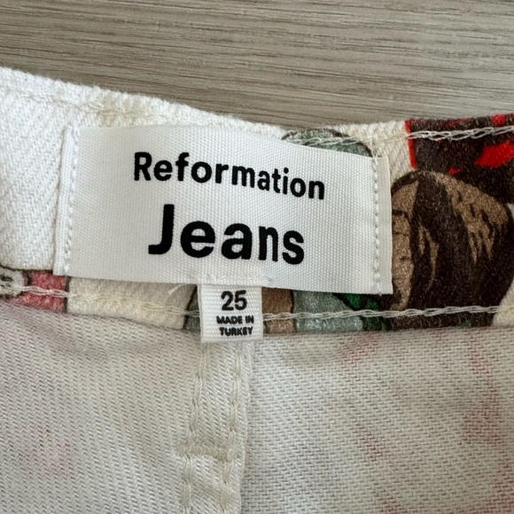 NWT Reformation Comic Book Color High Waisted Straight Jeans Pants Size … - Picture 9 of 16